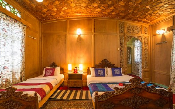 new deluxe houseboats super deluxe houseboats (1)